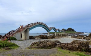 Comté de Taitung. De Donghe 東河 à Dulan (vers le sud) puis jusqu’à Sanxiantai (vers le nord)